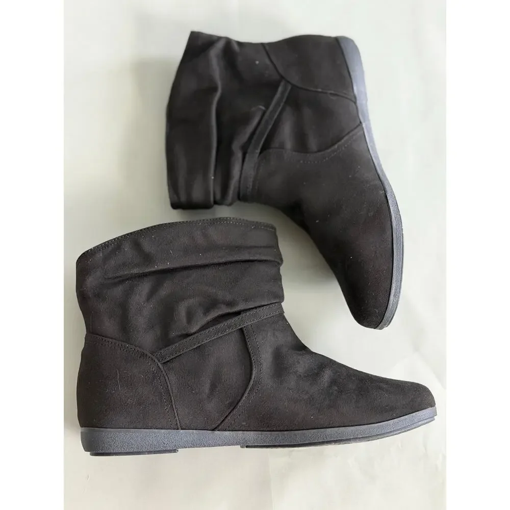 NEW! 12W St. John's Bay Kyle Womens Flat Heel Slouch Boots Black